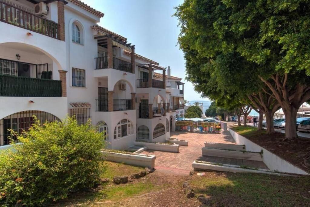 Macas Apartment Parque De La Paloma Pueblo Quinta Benalmadena Con Vistas Al Mar Piscina Y A 3 Minutos De La Playa Exterior foto